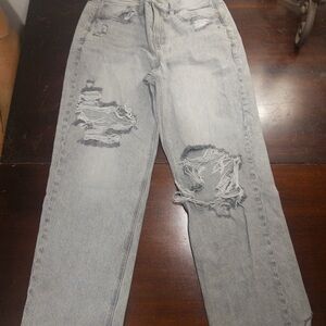 American Eagle Outfitters Light Gray Distressed Boyfriend Jeans